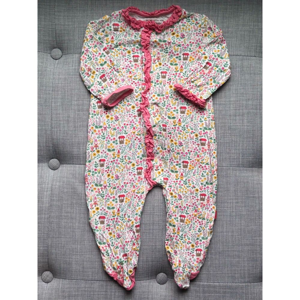 +Magnetic Me Magnetic Footie Sleeper Pink Floral Garden Gnome Print 3-6M